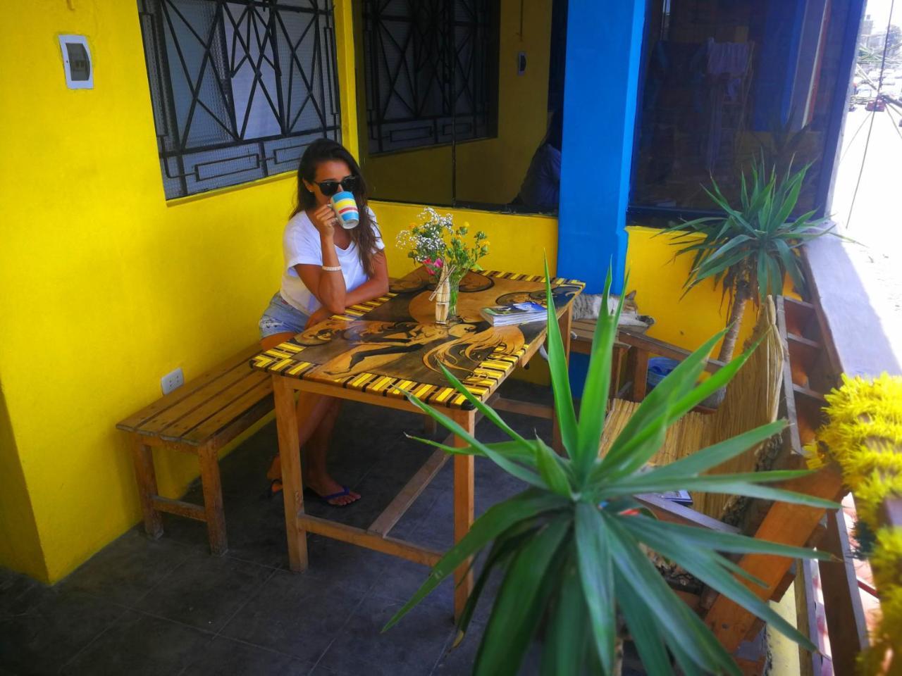 Urcia Surf House Hostel Huanchaco Exterior photo