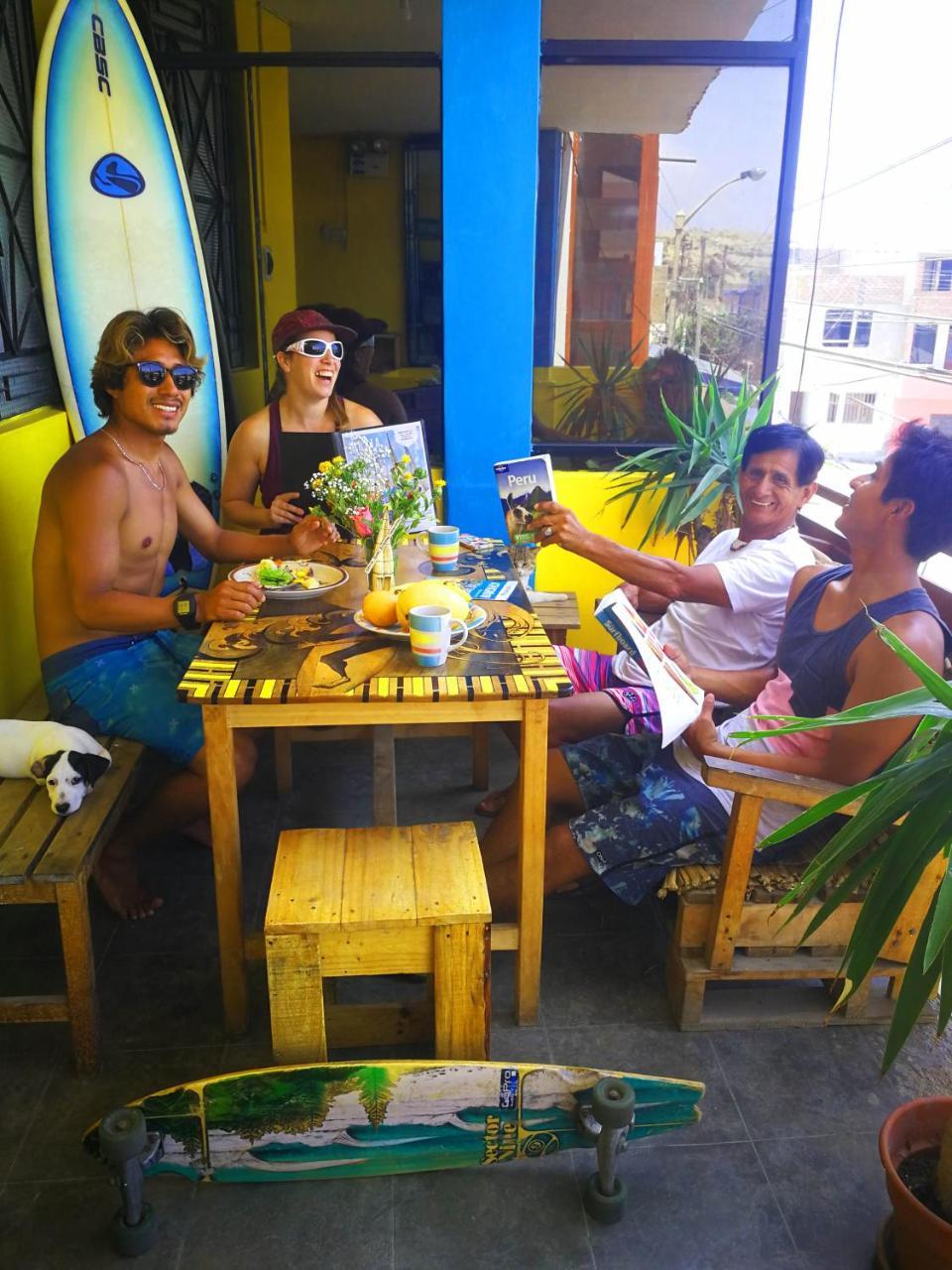 Urcia Surf House Hostel Huanchaco Exterior photo
